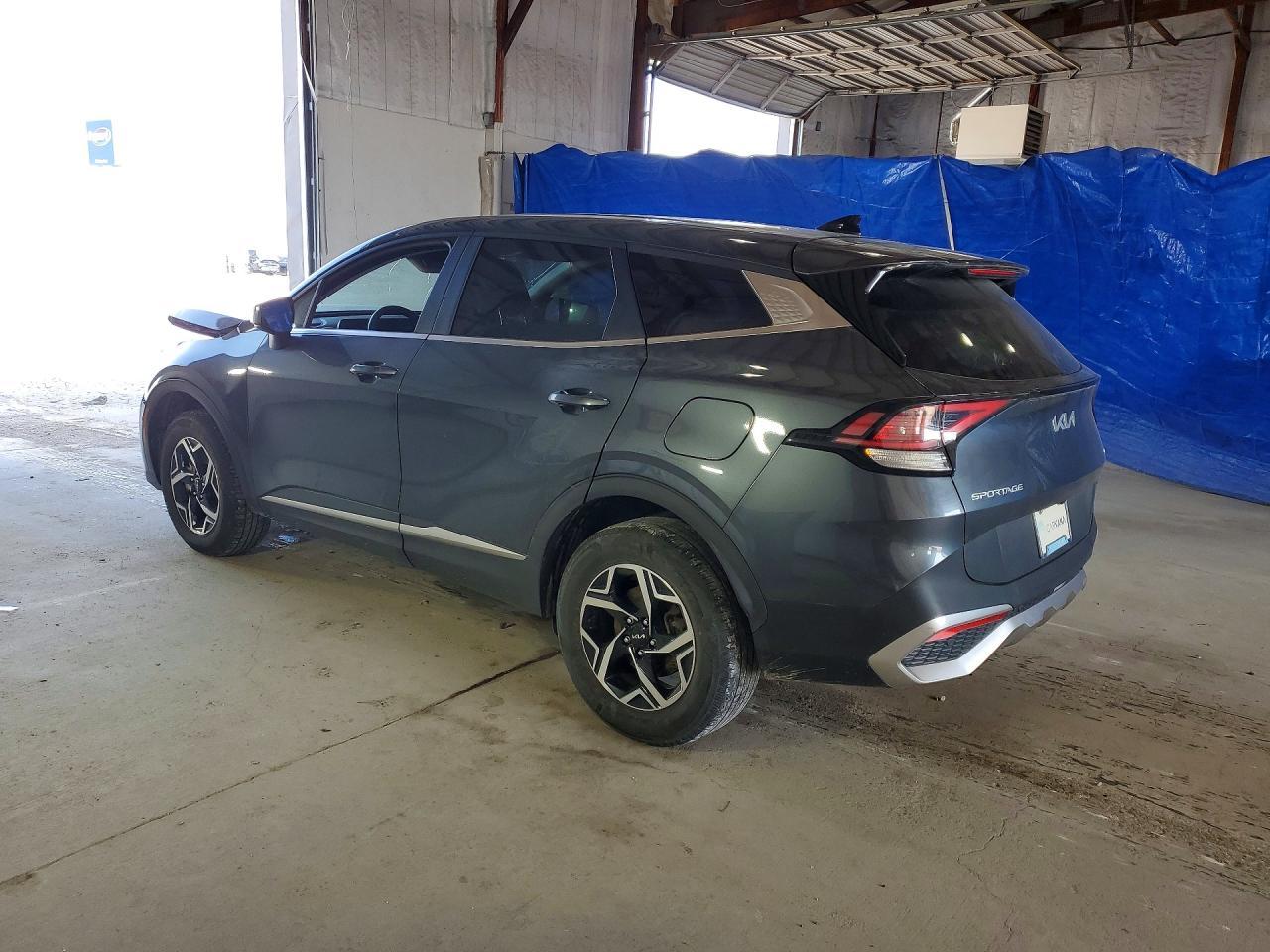 2023 Kia Sportage Lx - Image 2