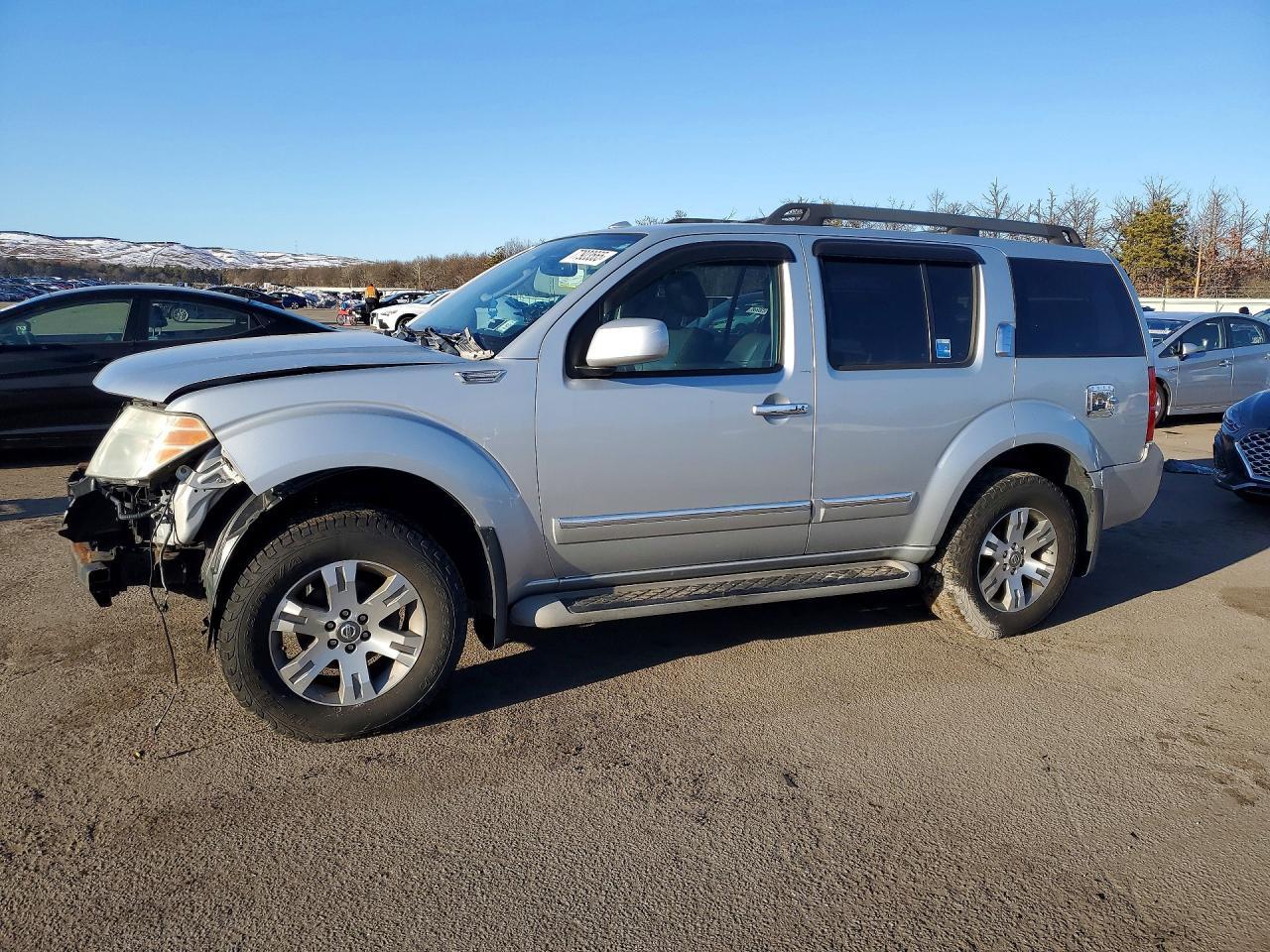 2011 Nissan Pathfinder S