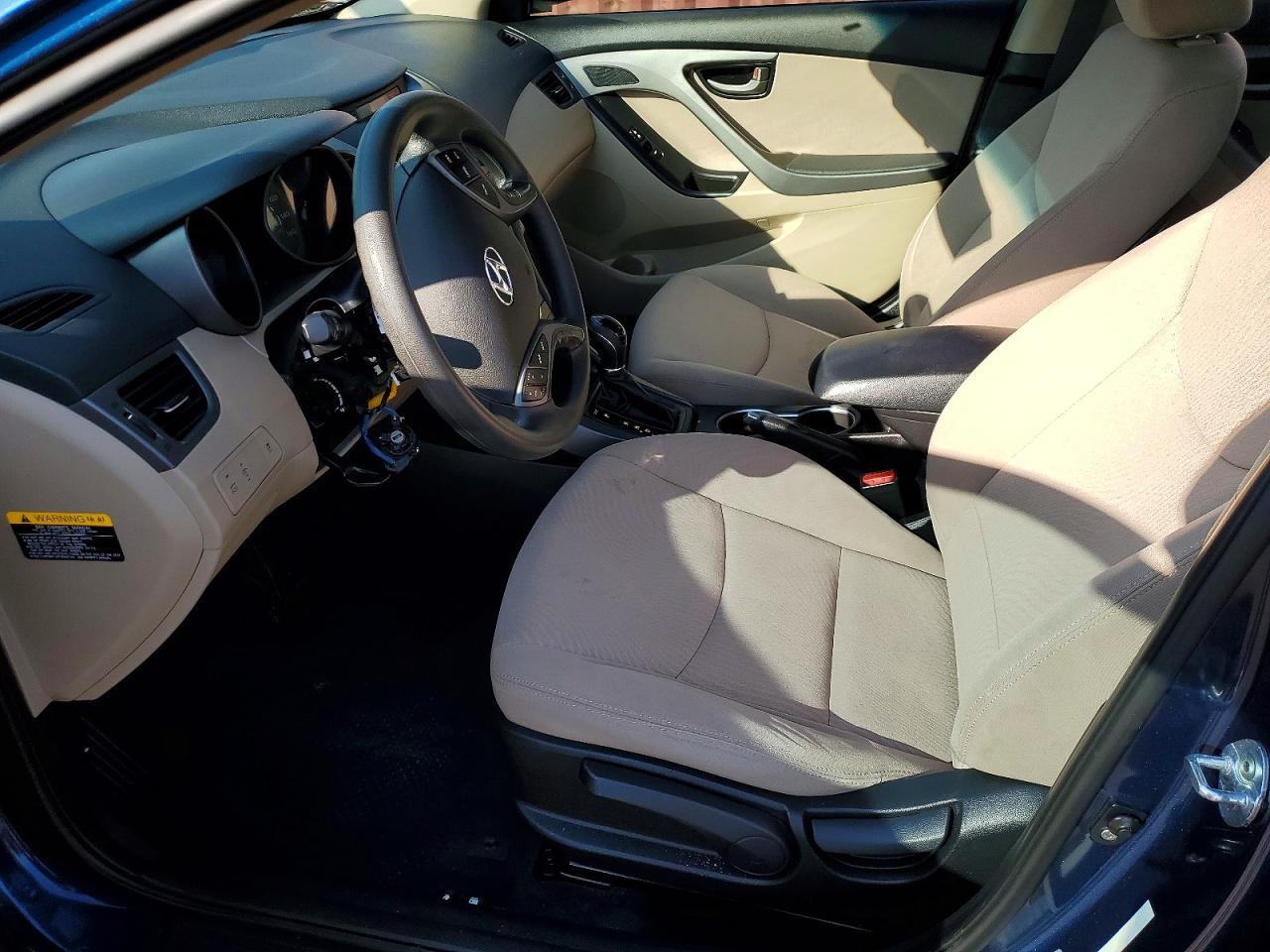 2015 Hyundai Elantra Se - Фото 7