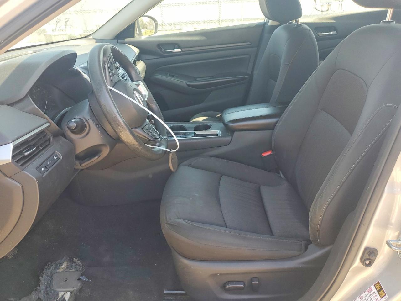 2021 Nissan Altima 2.5 S - Фото 7
