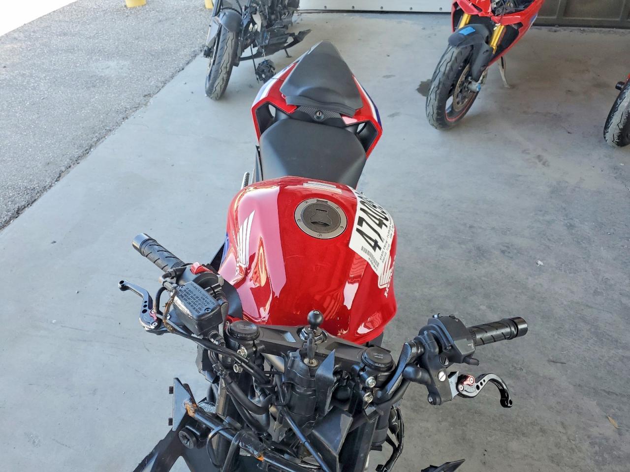2024 Honda Cbr500 Ra - Image 5