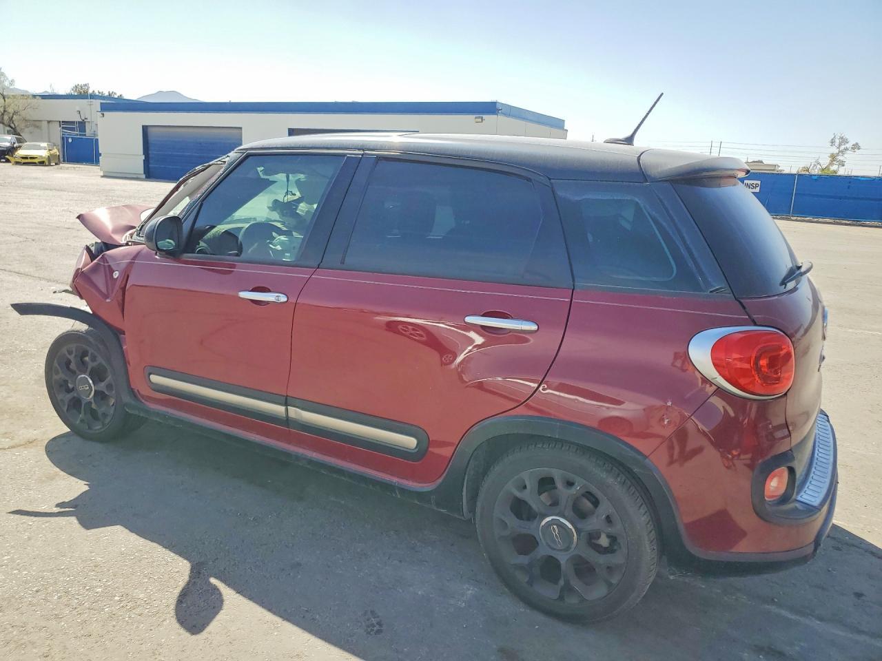 2016 Fiat 500L Trekking - Фото 2