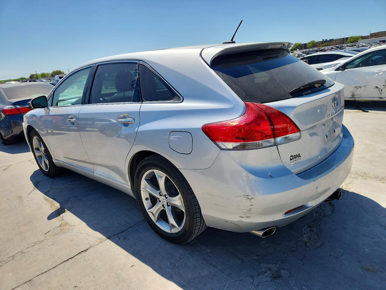 2012 Toyota Venza Xle - Image 2