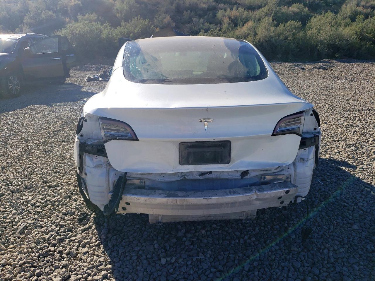 2020 Tesla Model 3 - Image 6