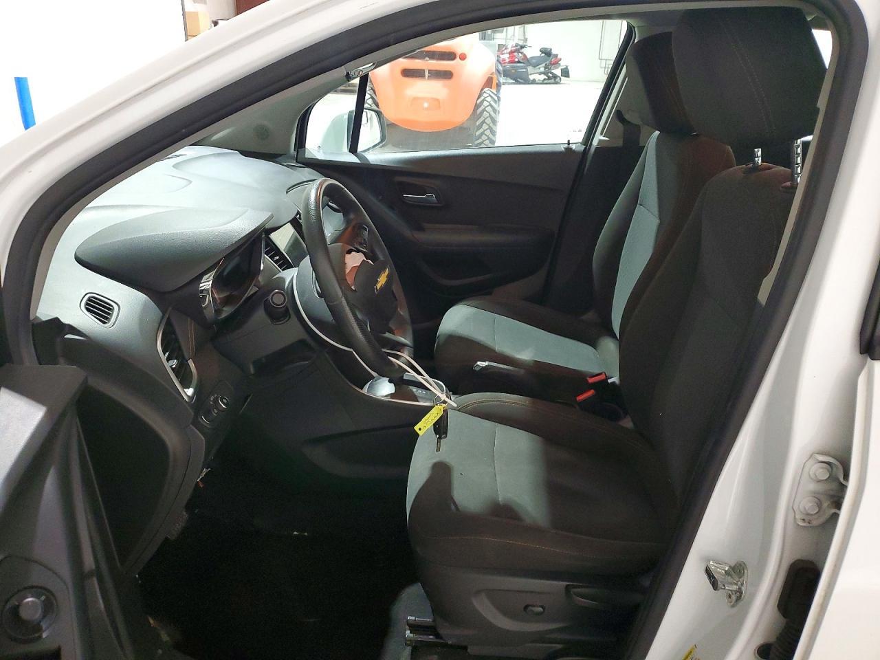2018 Chevrolet Trax Ls - Image 7