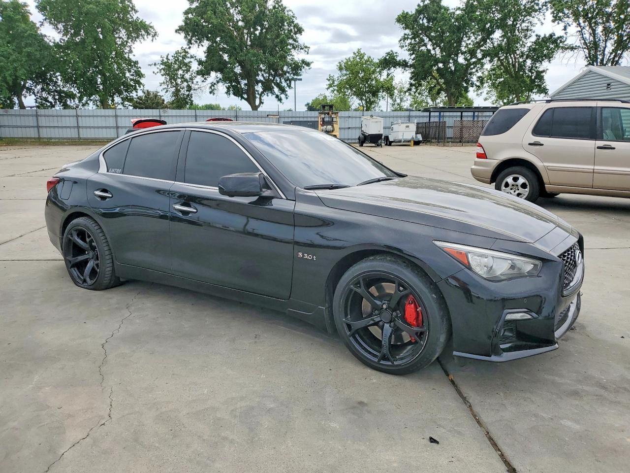 2018 Infiniti Q50 Red Sport 400 - Image 4