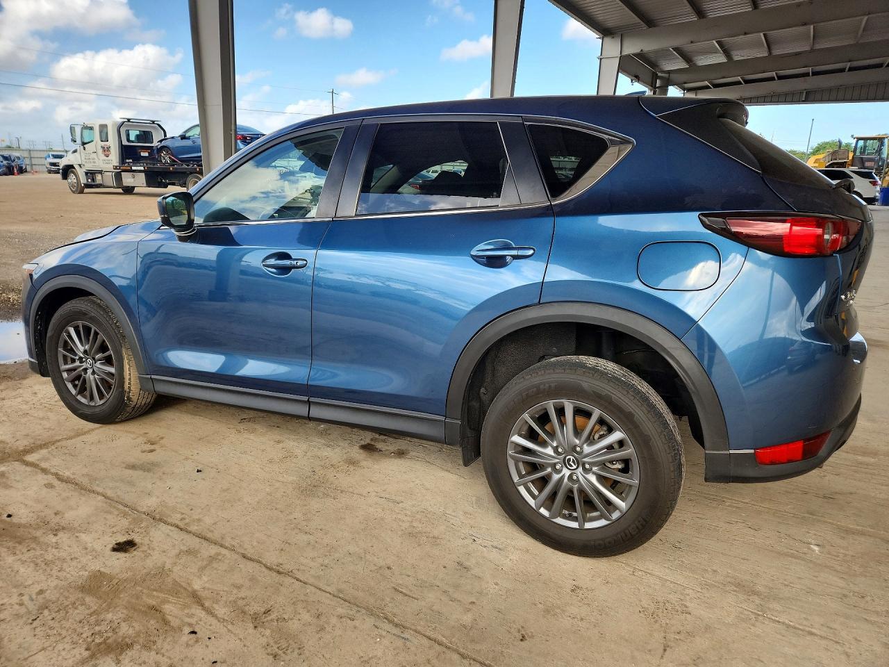 2021 Mazda Cx-5 Touring - Image 2