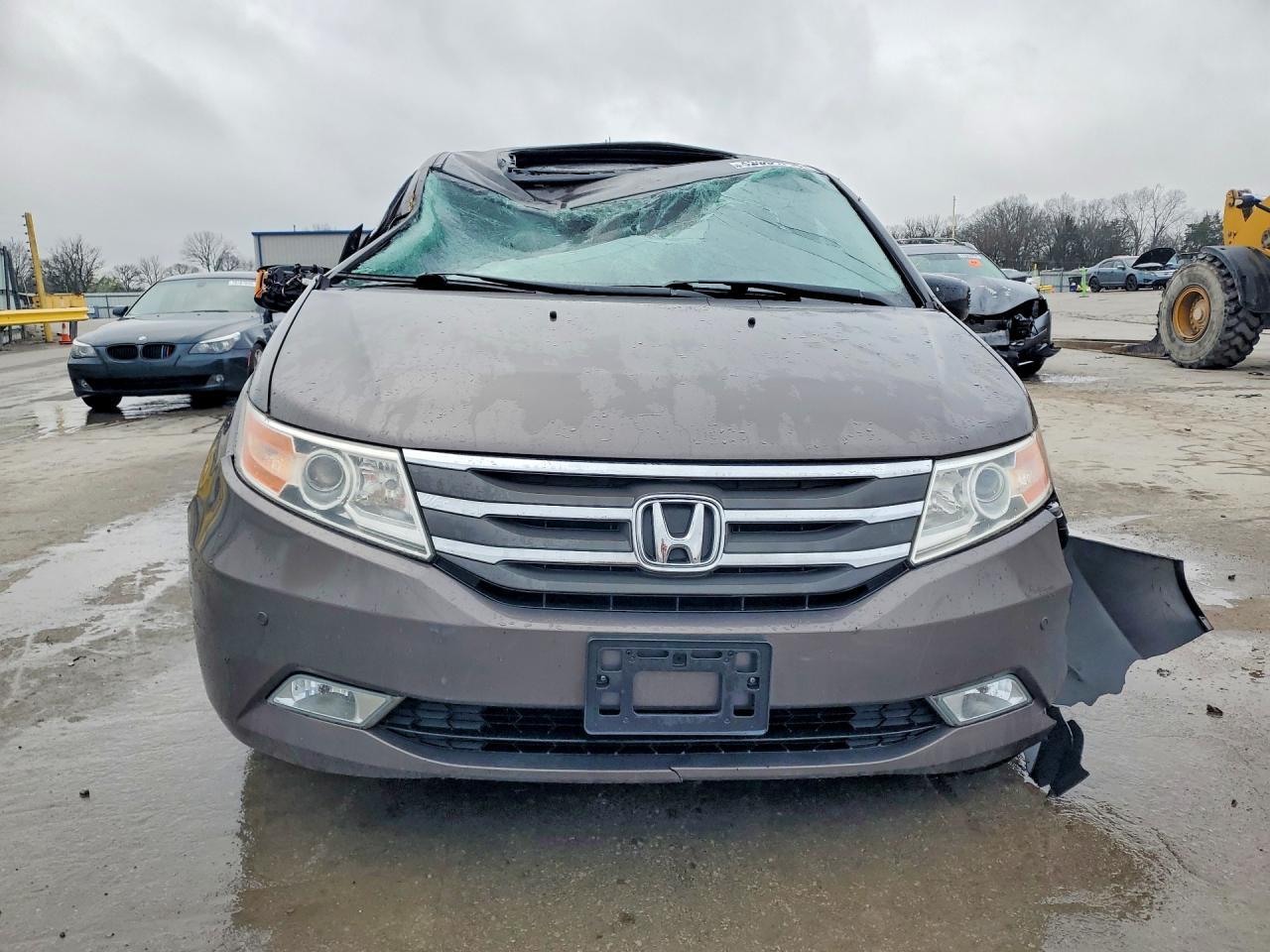 2012 Honda Odyssey Touring - Фото 5