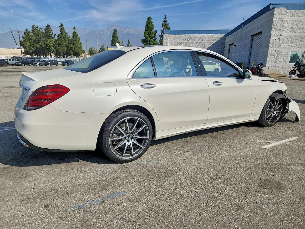 2019 Mercedes-Benz S 450 - Фото 3