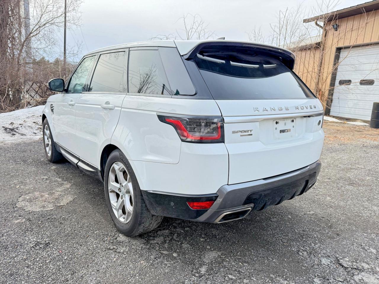 2019 Land Rover Range Rover Sport Hse - Image 4