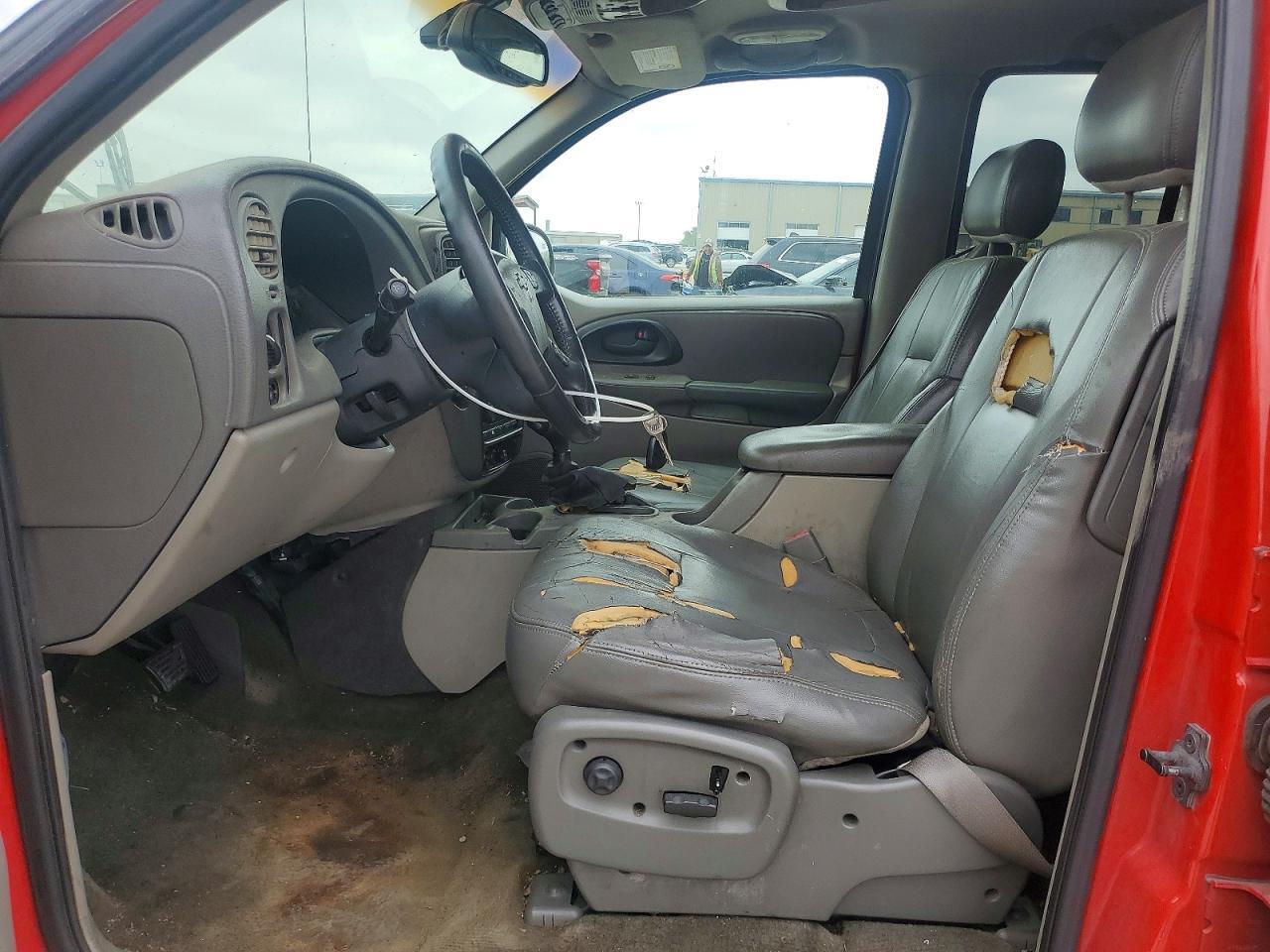 2002 Chevrolet Trailblazer - Image 7