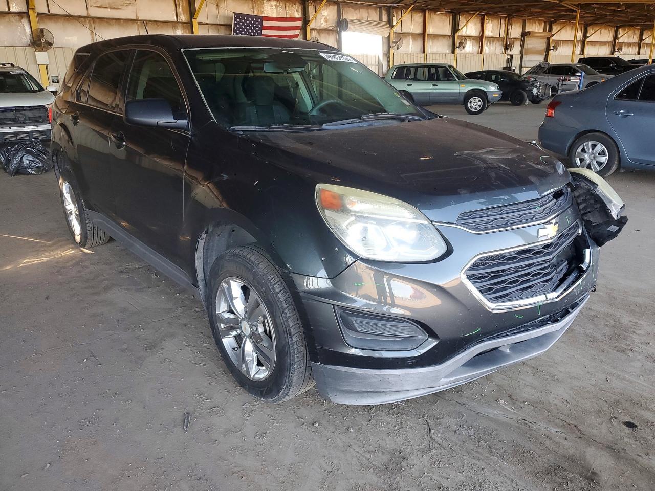 2017 Chevrolet Equinox Ls - Image 4
