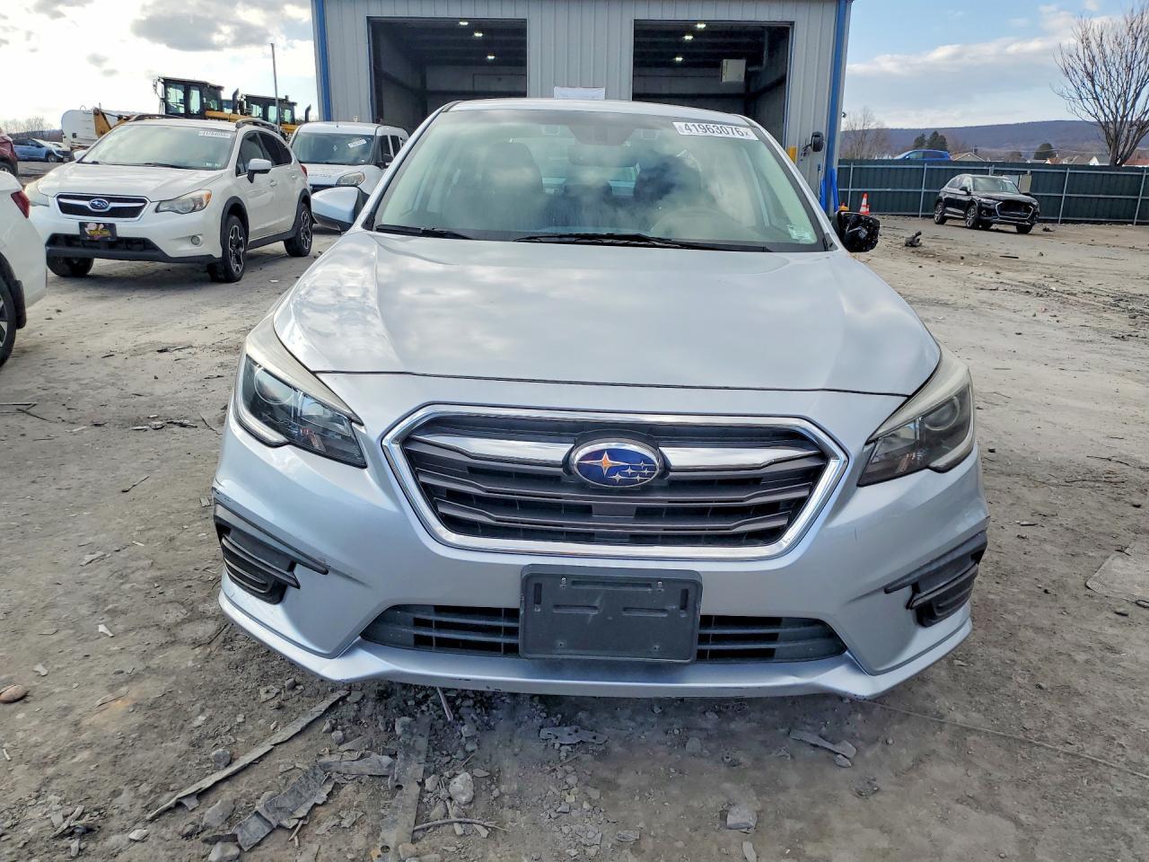 2019 Subaru Legacy - Фото 5