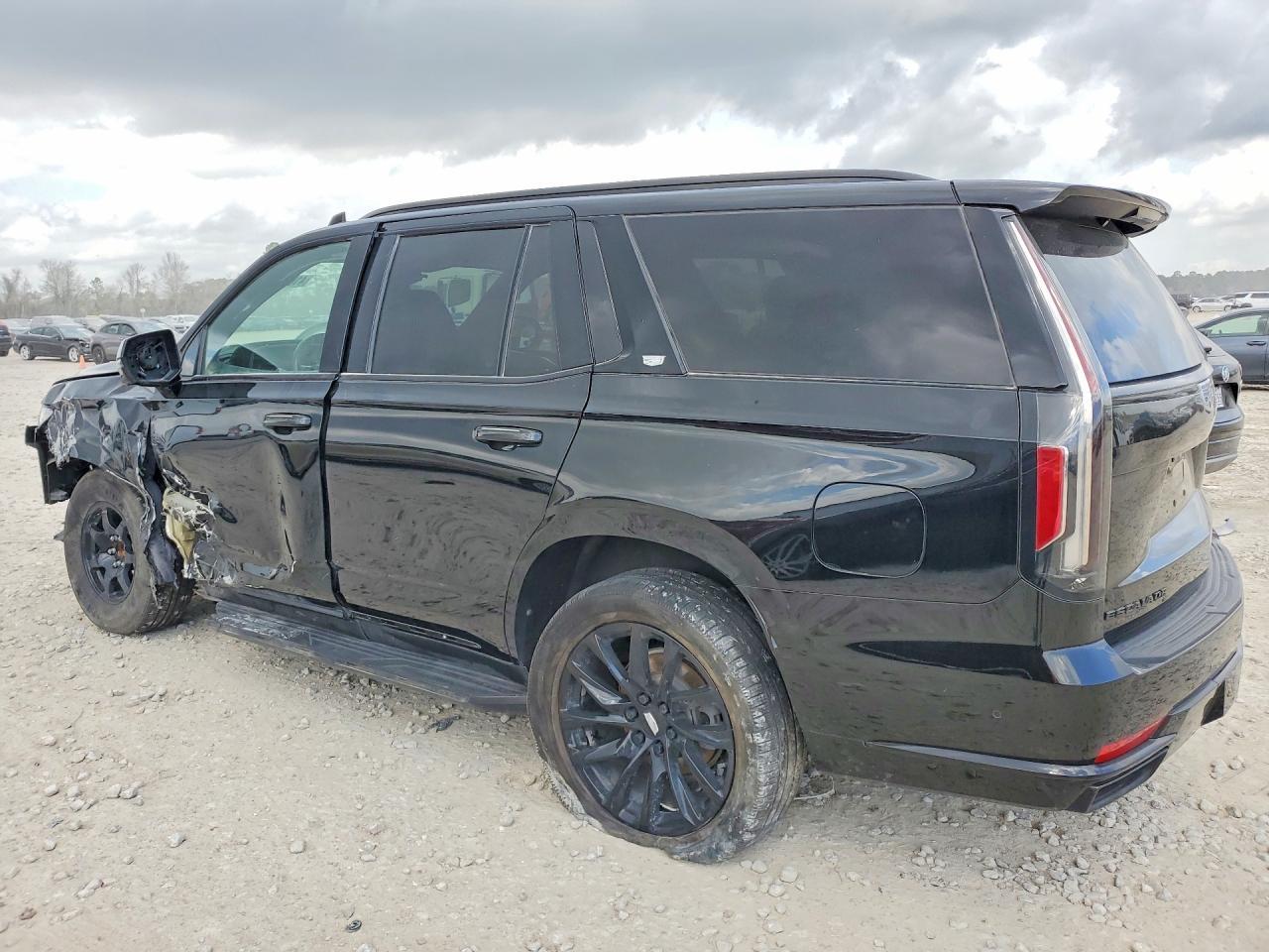 2021 Cadillac Escalade Sport - Image 2