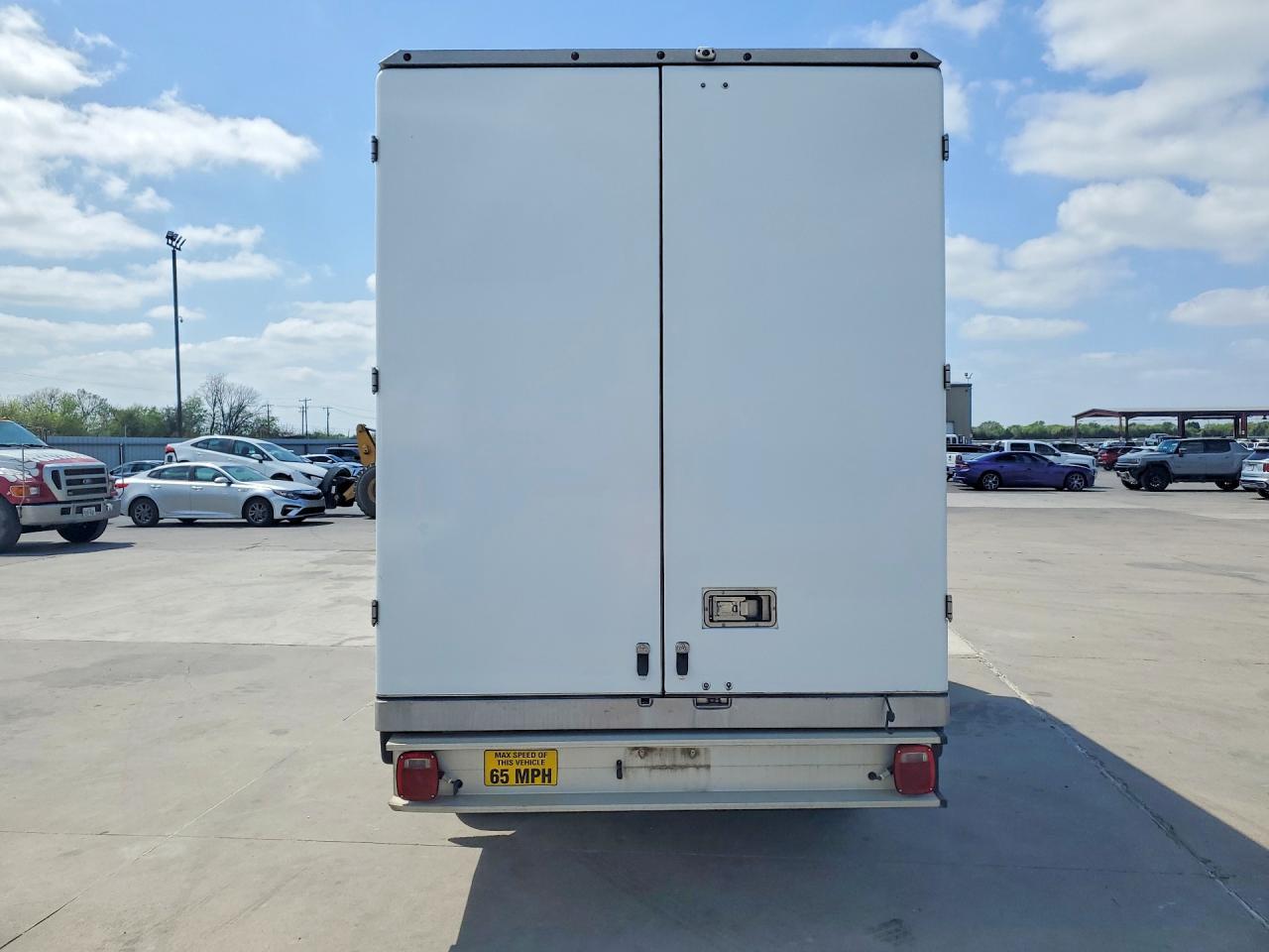 2022 Ford Transit T-350 - Фото 6