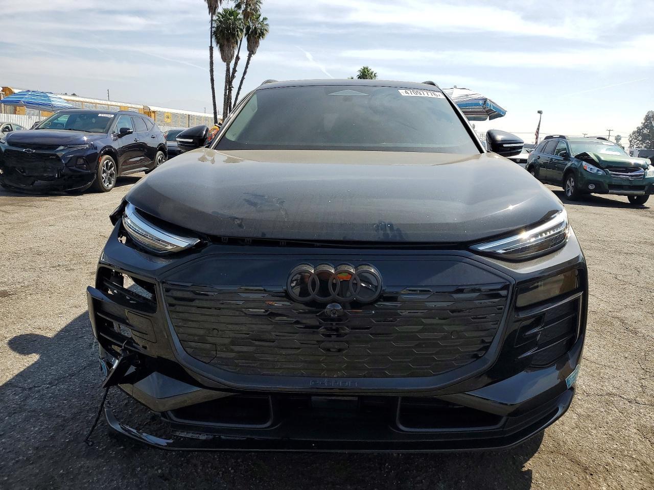 2025 Audi Q6 E-Tron Premium Plus - Фото 5