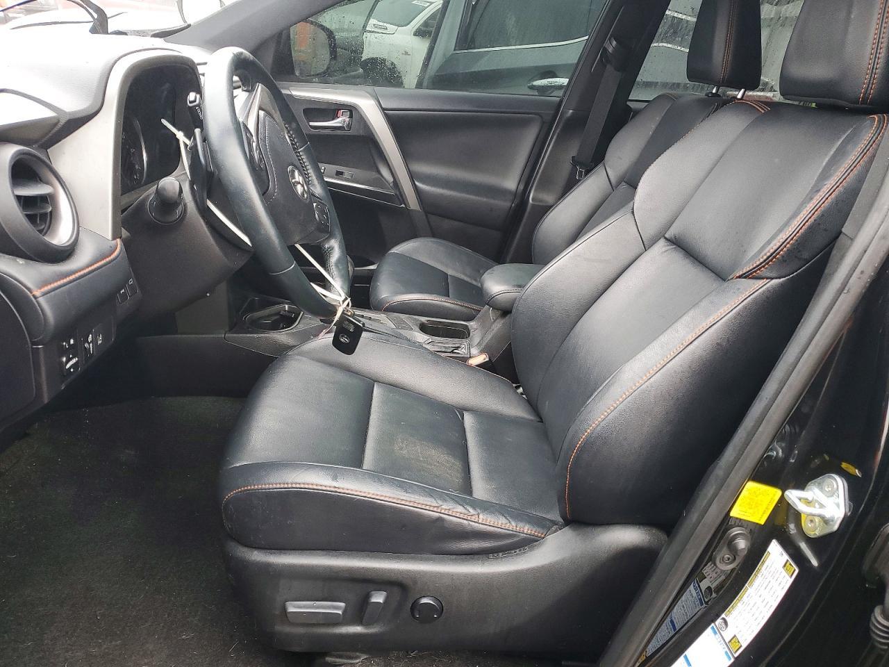 2016 Toyota Rav4 Se - Фото 7