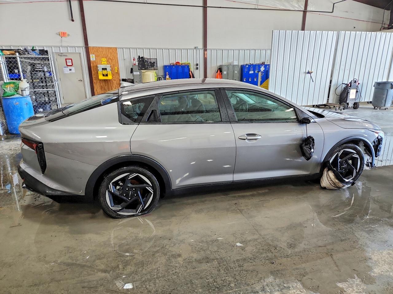 2025 Kia K4 Ex - Фото 3