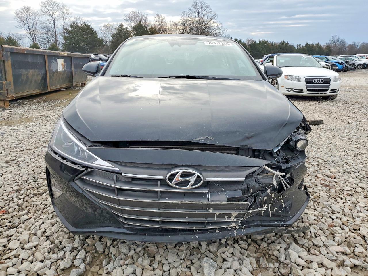 2020 Hyundai Elantra Se - Image 5
