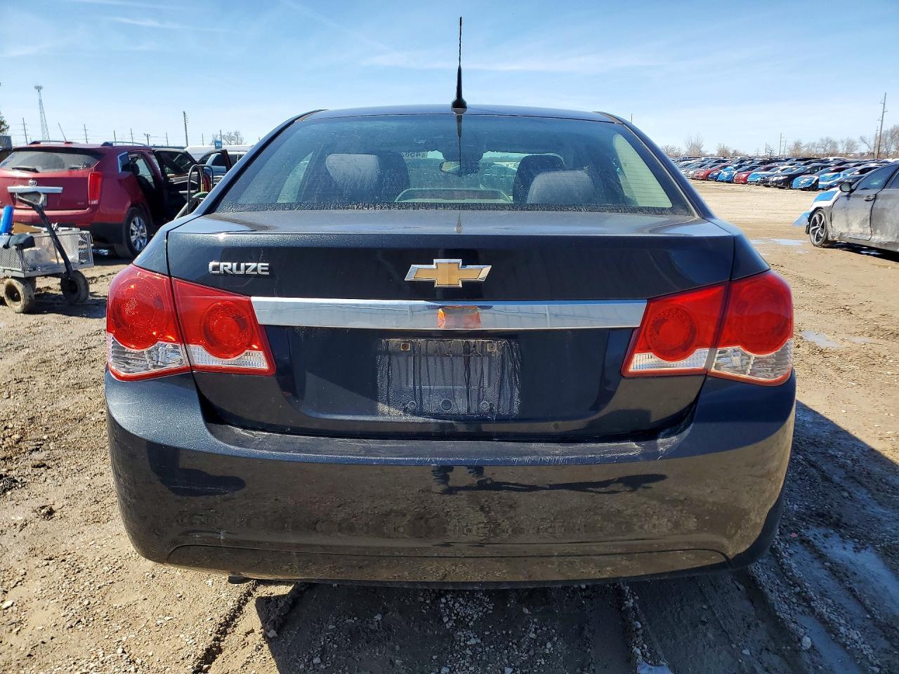 2012 Chevrolet Cruze Ls - Фото 6