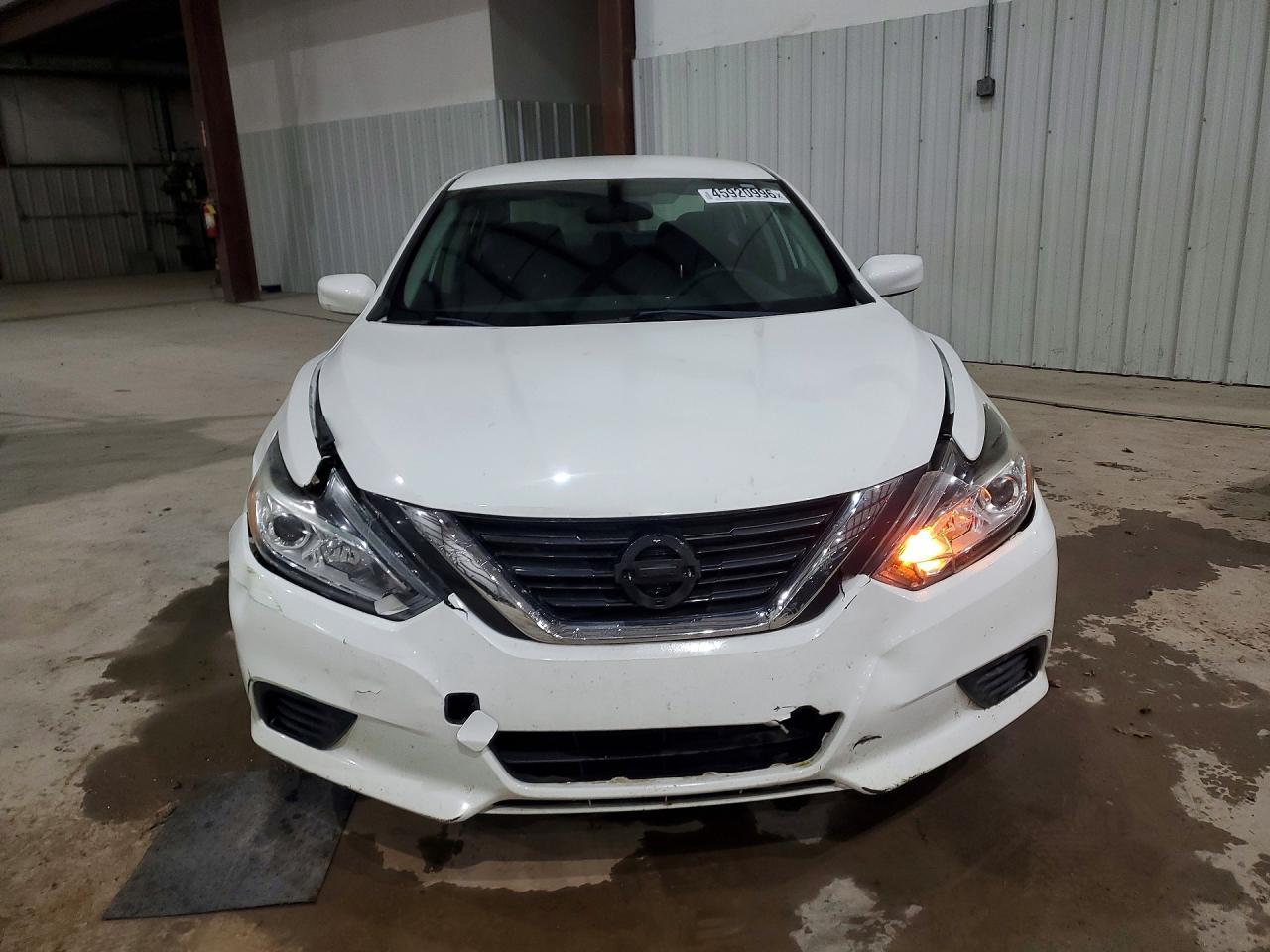 2017 Nissan Altima 2.5 S - Фото 5
