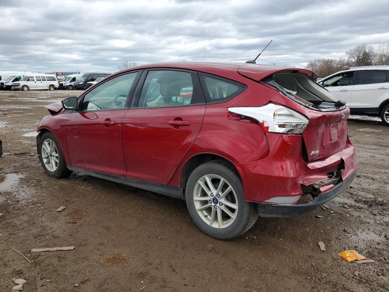 2017 Ford Focus Se - Фото 2