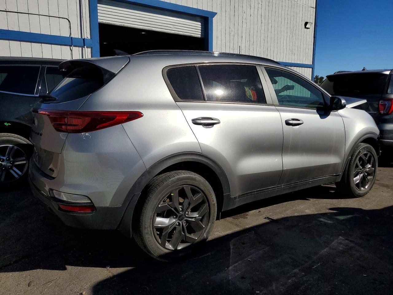 2021 Kia Sportage S - Image 3