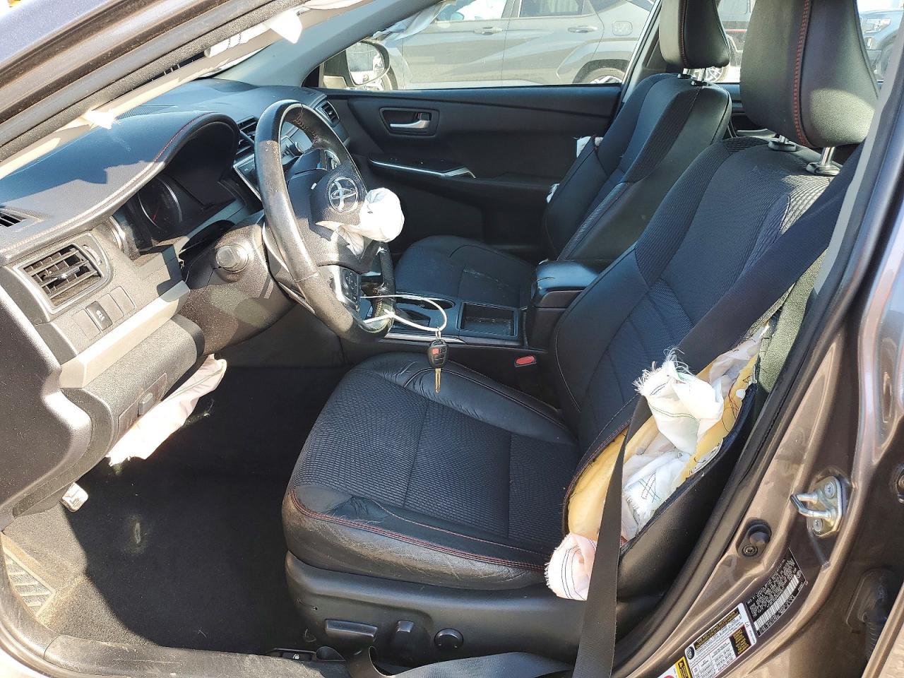 2017 Toyota Camry Se - Фото 7