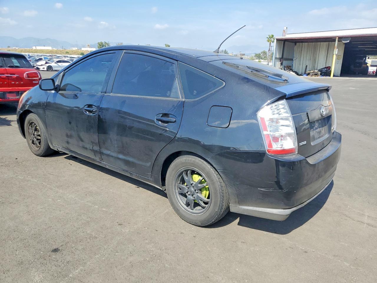 2006 Toyota Prius Base - Image 2