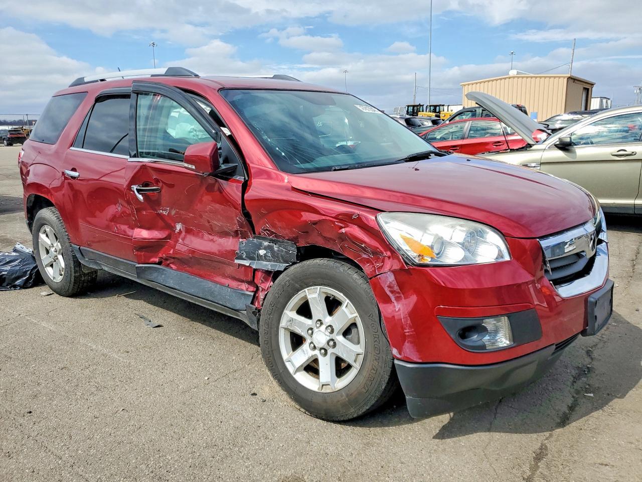 2010 Saturn Outlook Xr - Image 4