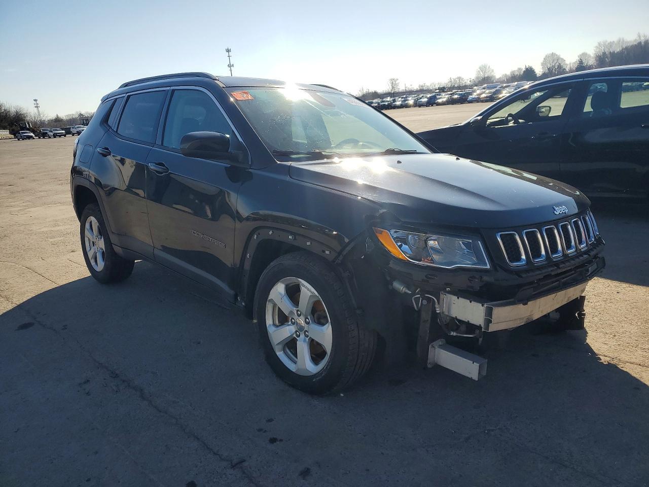 2021 Jeep Compass Latitude - Image 4