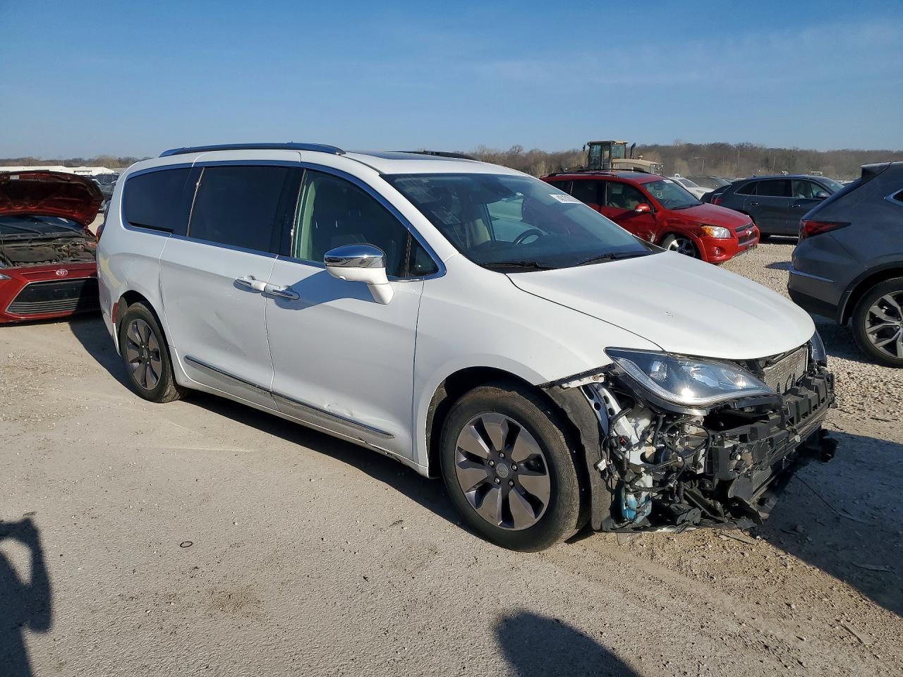 2019 Chrysler Pacifica Hybrid Limited - Фото 4