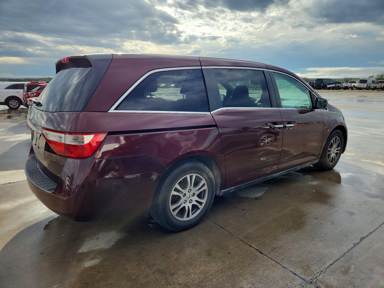 2011 Honda Odyssey Exl - Фото 3