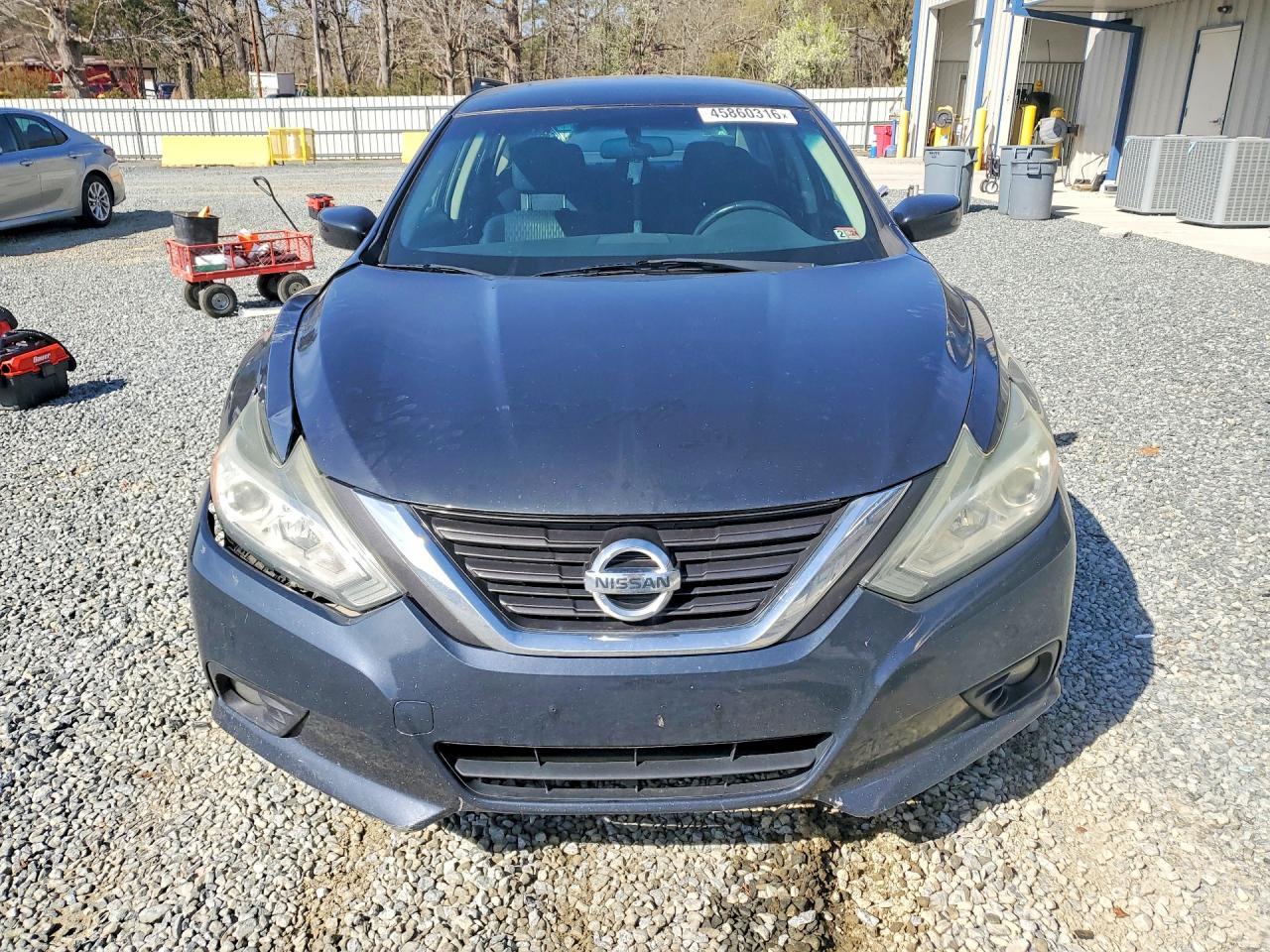 2016 Nissan Altima 2.5 Sv - Image 5