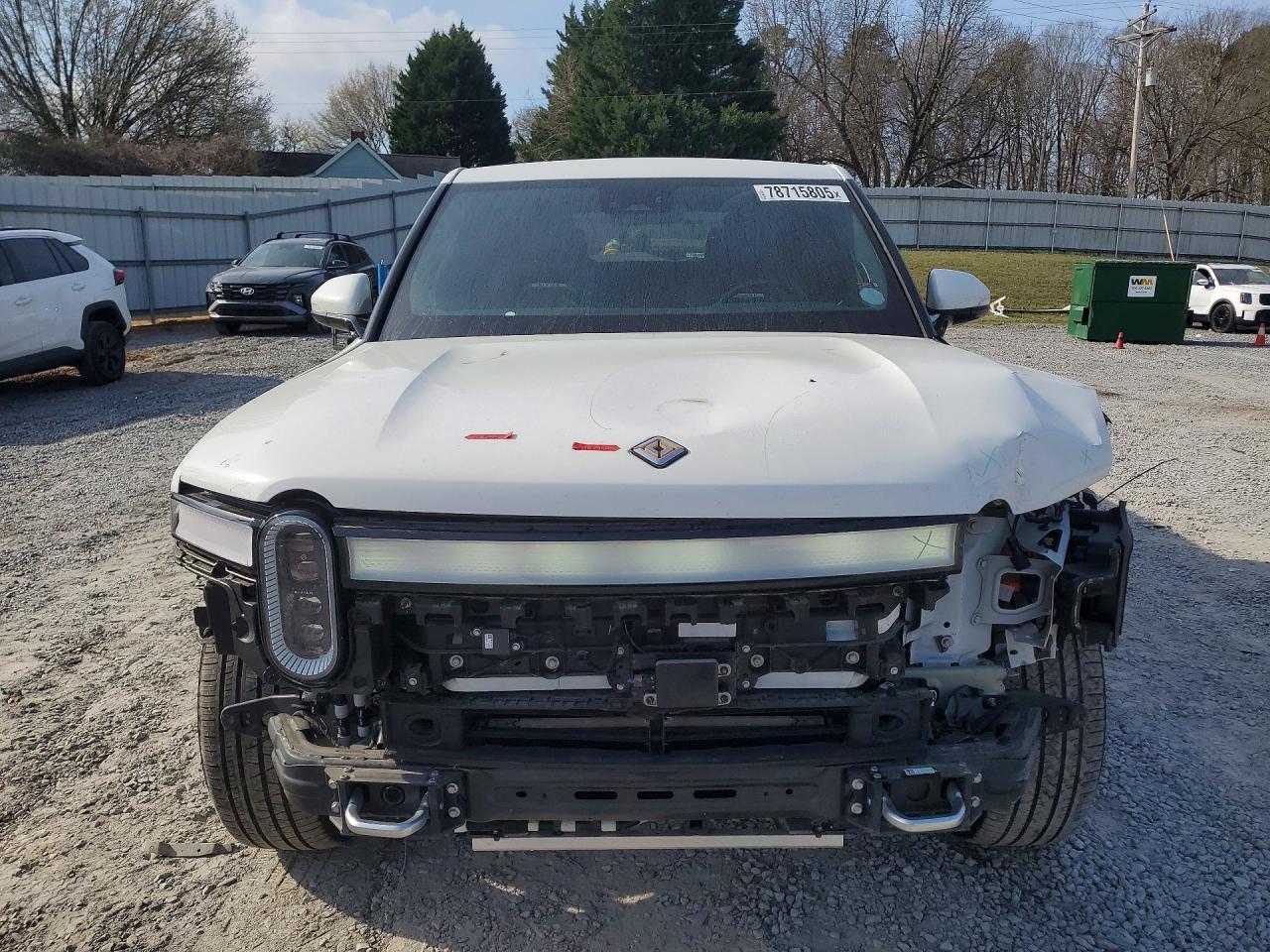 2022 Rivian R1T Adventure - Фото 5