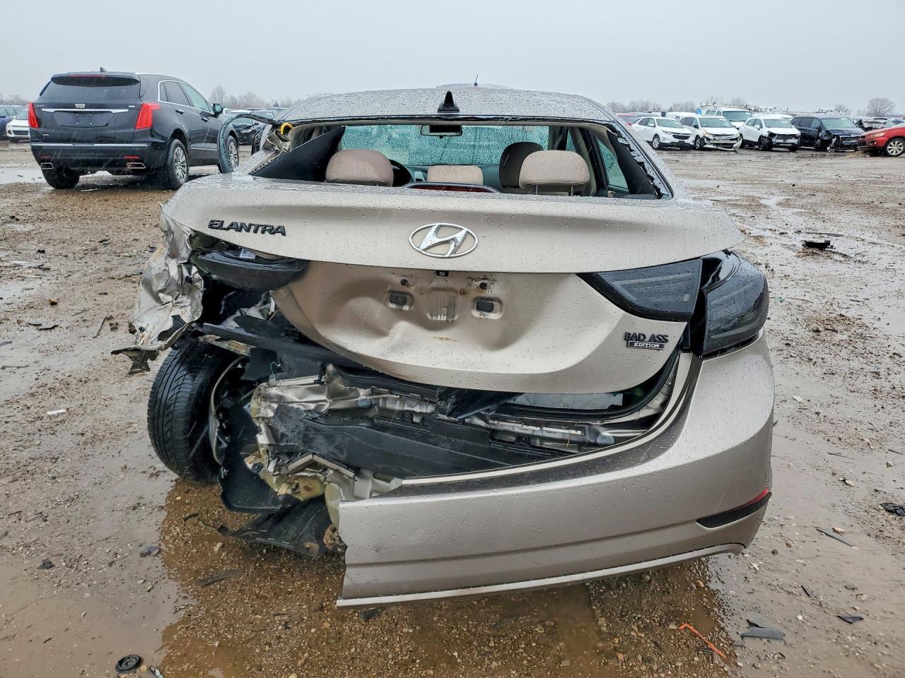 2016 Hyundai Elantra - Фото 6