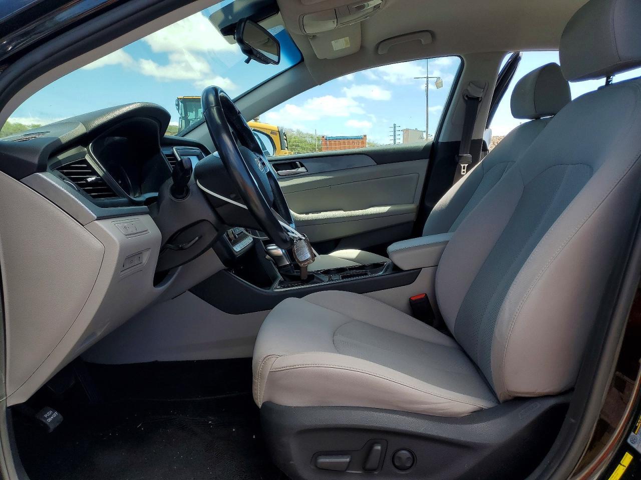 2018 Hyundai Sonata Sport - Image 7