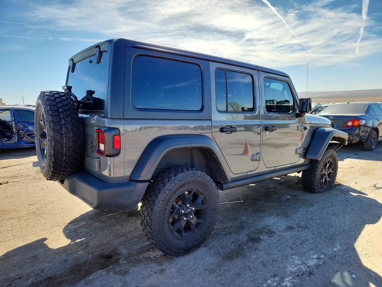 2020 Jeep Wrangler Unlimited Sport - Фото 3