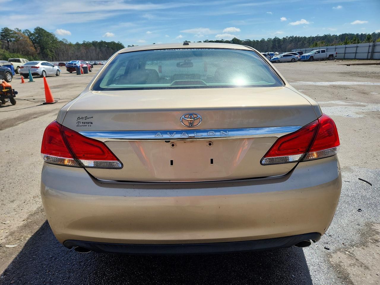 2011 Toyota Avalon Limited - Фото 6