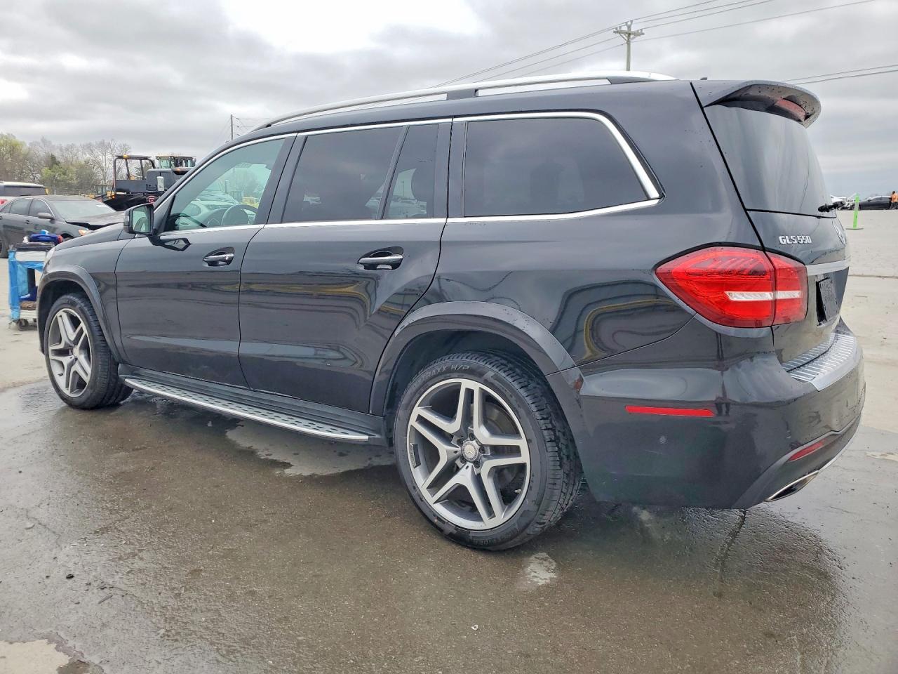 2017 Mercedes-Benz Gls 550 4Matic - Фото 2