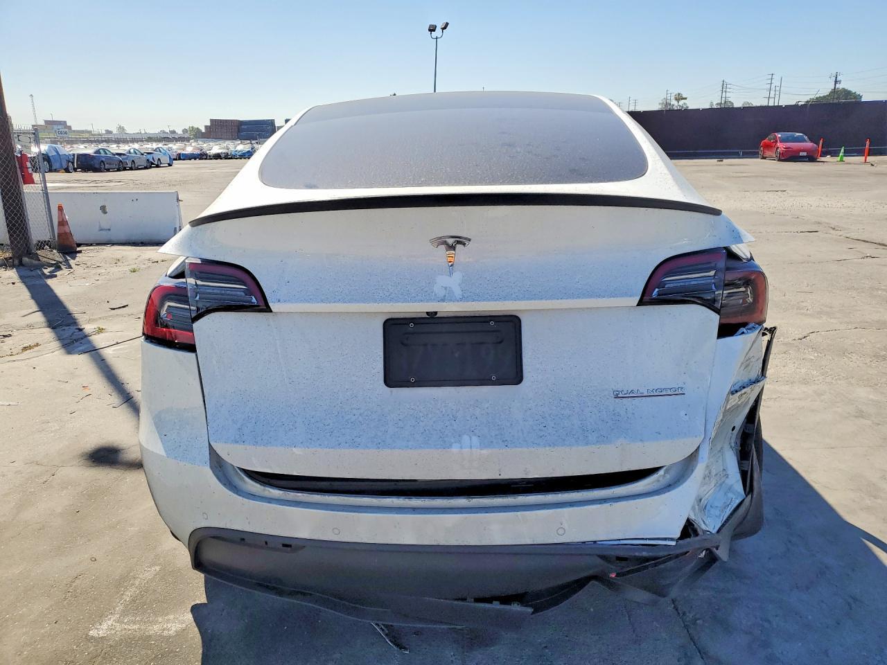 2022 Tesla Model Y - Фото 6