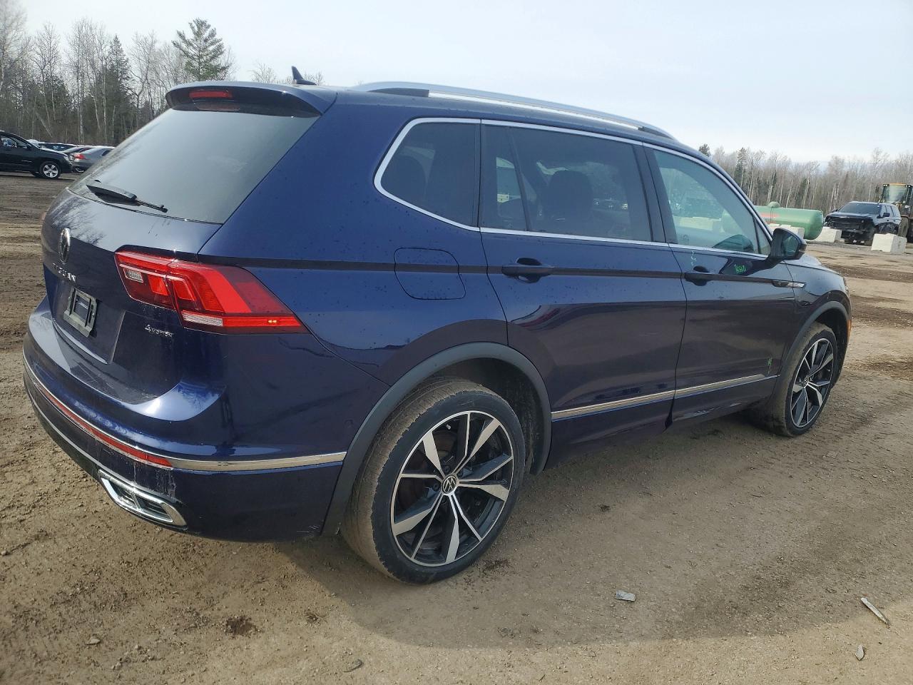 2023 Volkswagen Tiguan Sel R-Line Black - Фото 3