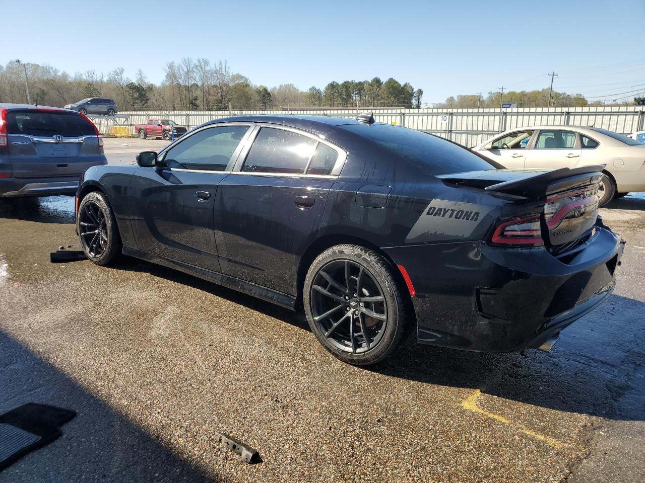 2020 Dodge Charger R - Фото 2