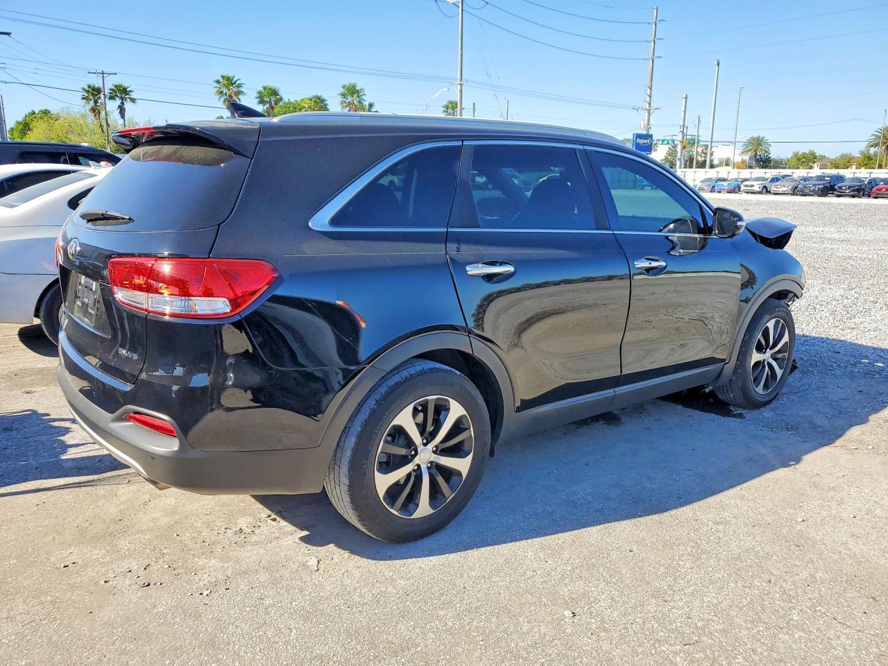 2018 Kia Sorento Ex V6 - Image 3