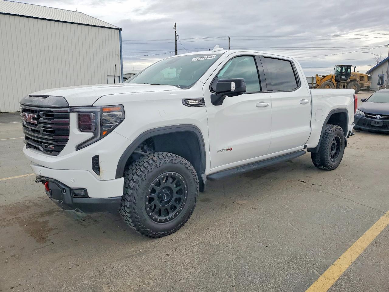 2023 GMC Sierra