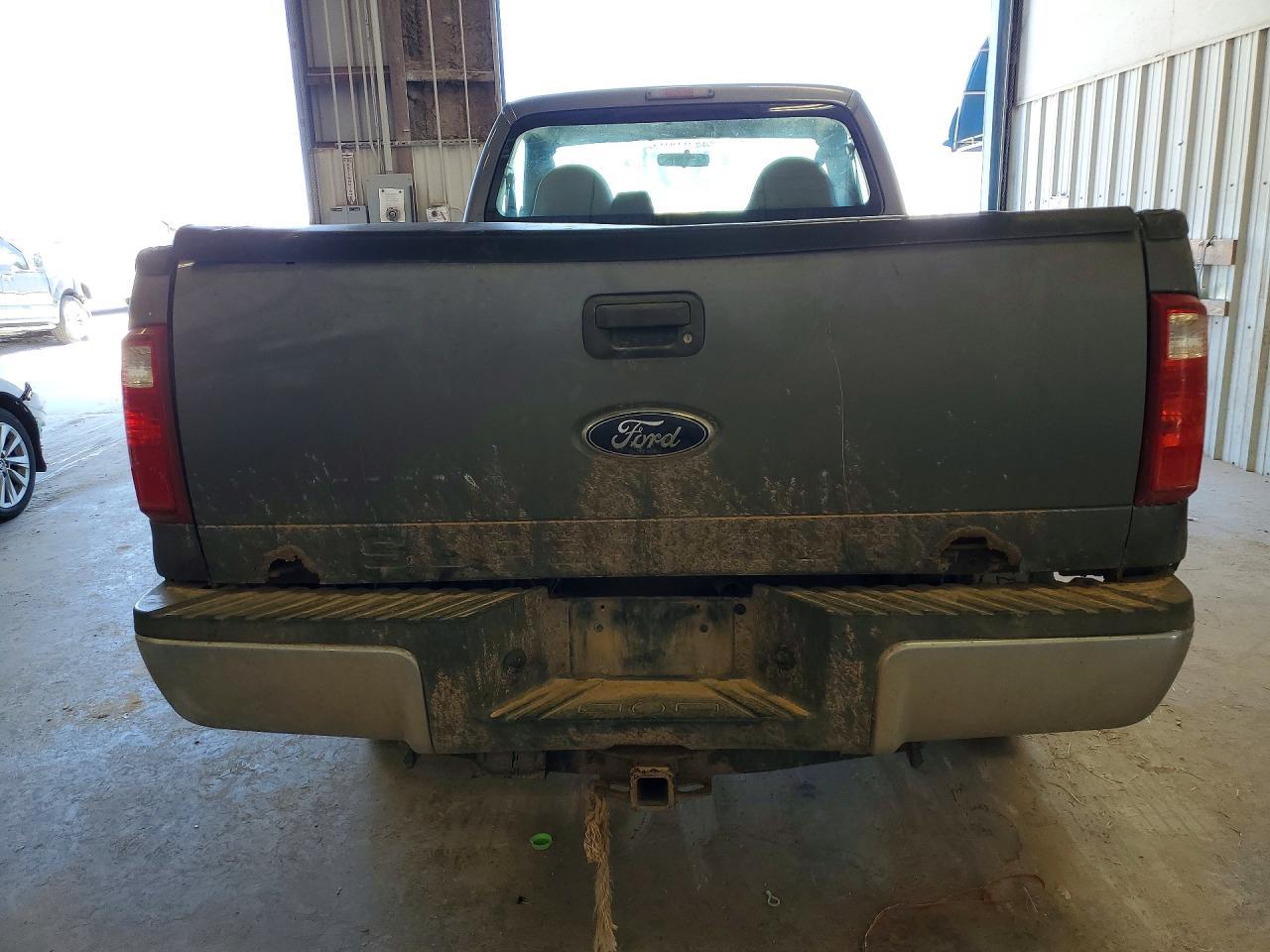 2010 Ford F350 Super Duty - Image 6