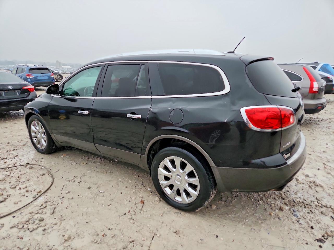 2011 Buick Enclave Cxl - Image 2