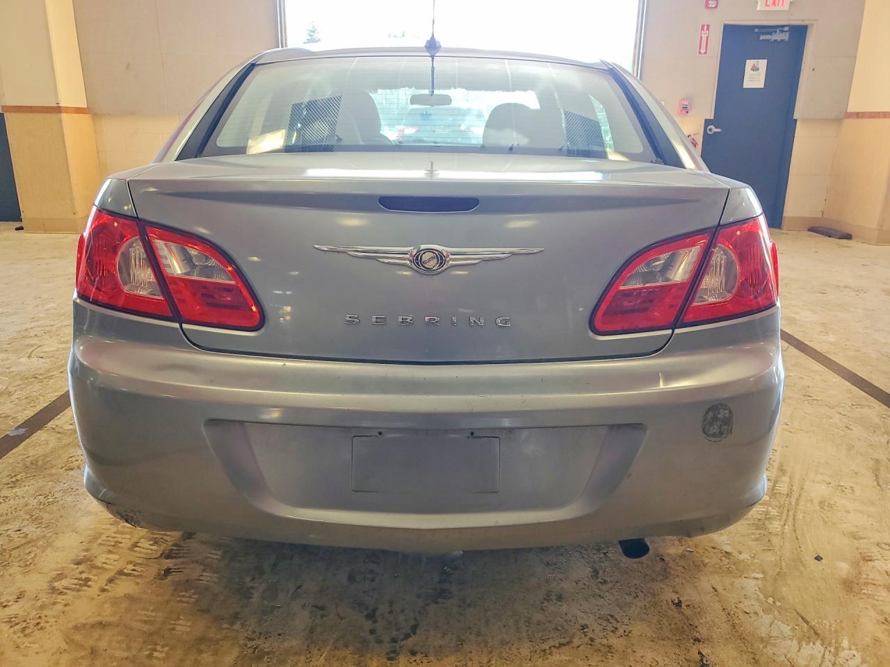 2008 Chrysler Sebring - Image 6