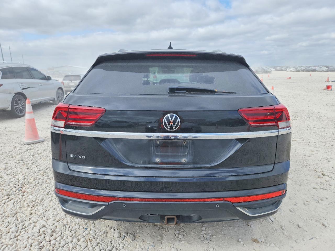 2021 Volkswagen Atlas Cross Sport Se - Фото 6