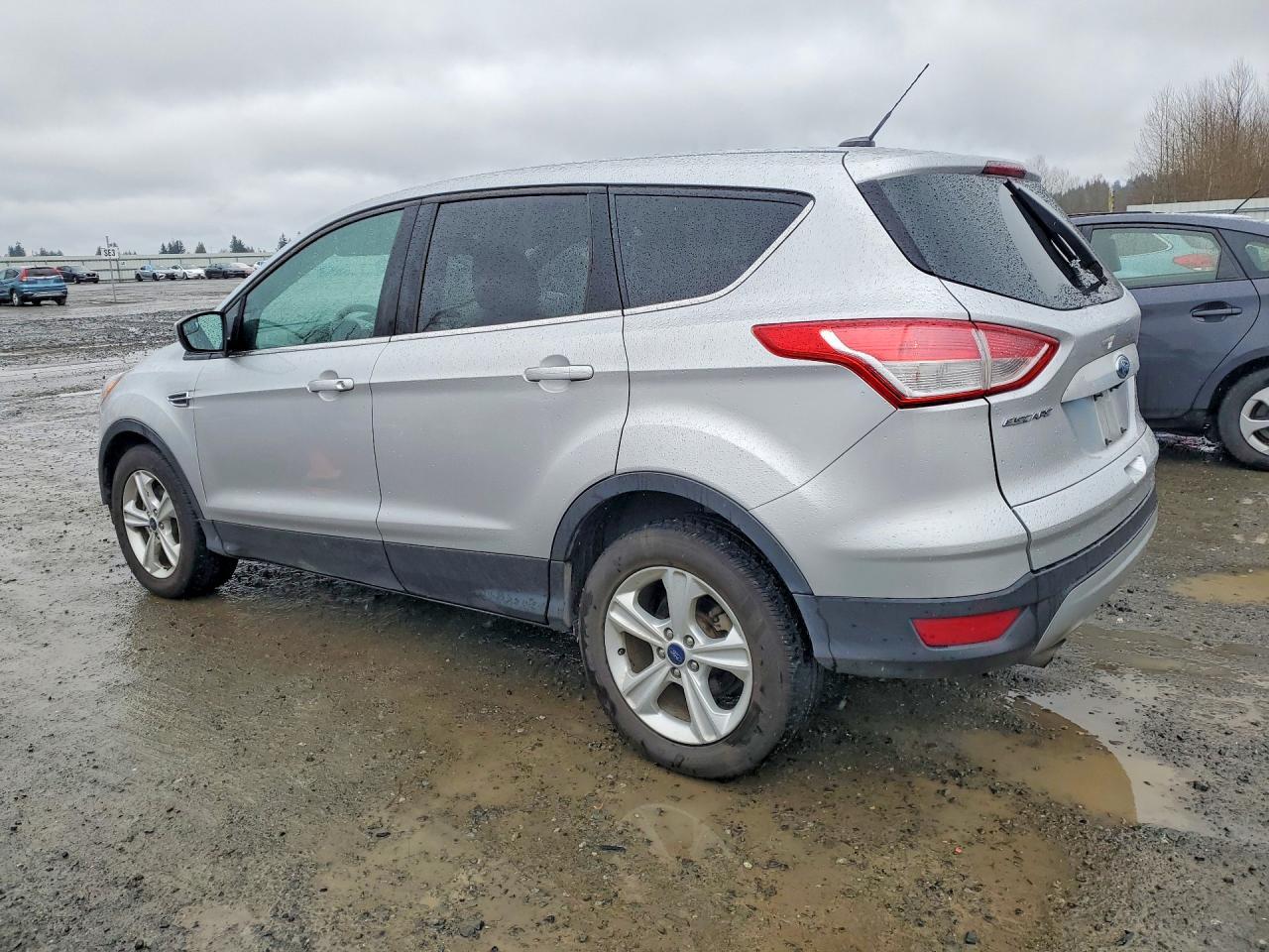 2015 Ford Escape Se - Фото 2